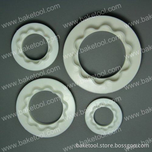 Cake Round&Wavy Edge Decoration Set Cake Fondant Plunger Cutter Mold Set